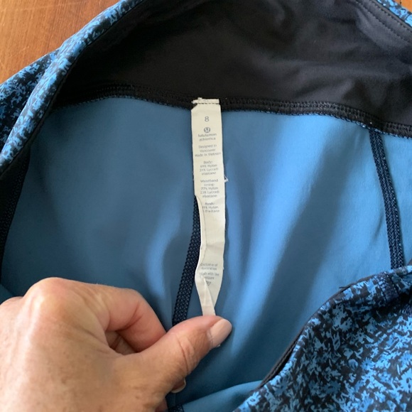 Lululemon cropped leggings - Picture 4 of 4